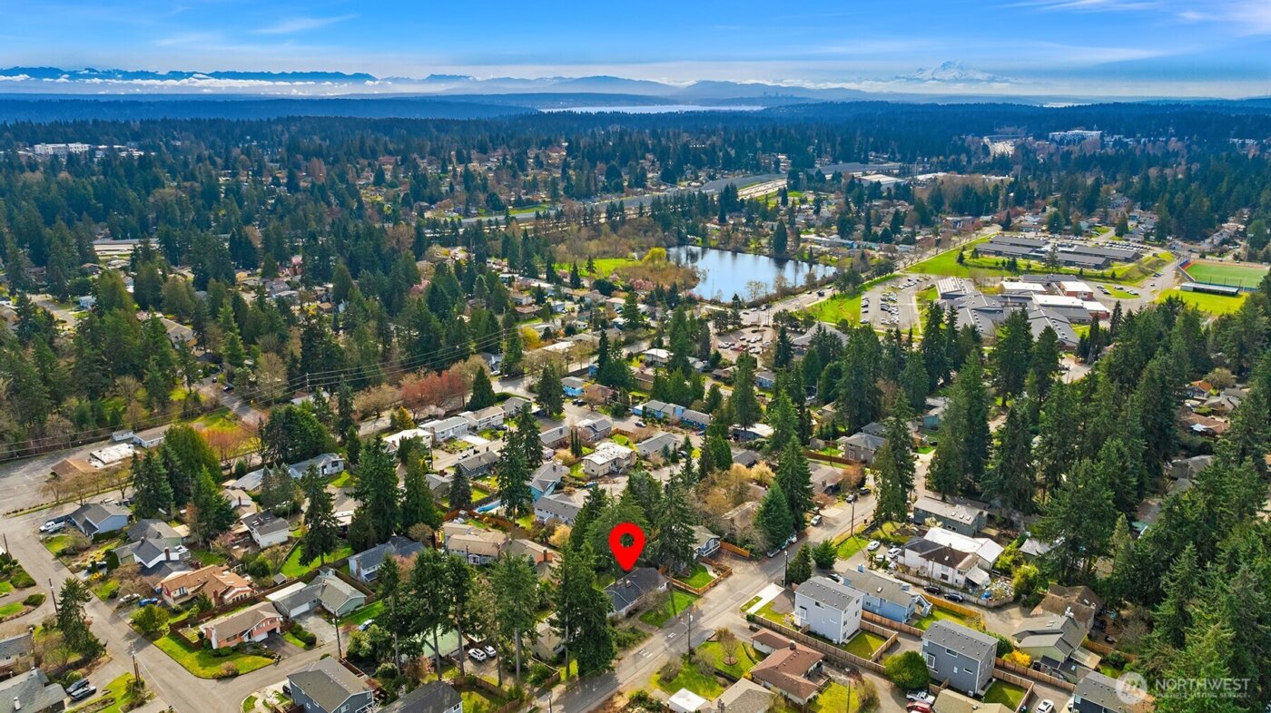 17838 Wallingford Avenue N, Shoreline, WA 98133