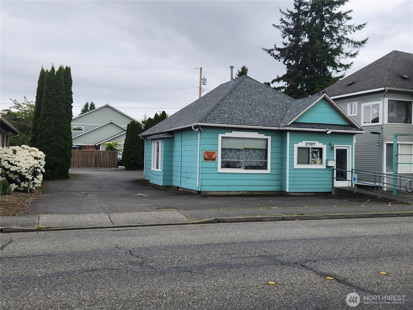 2707 Meridian Street , Bellingham, WA 98225