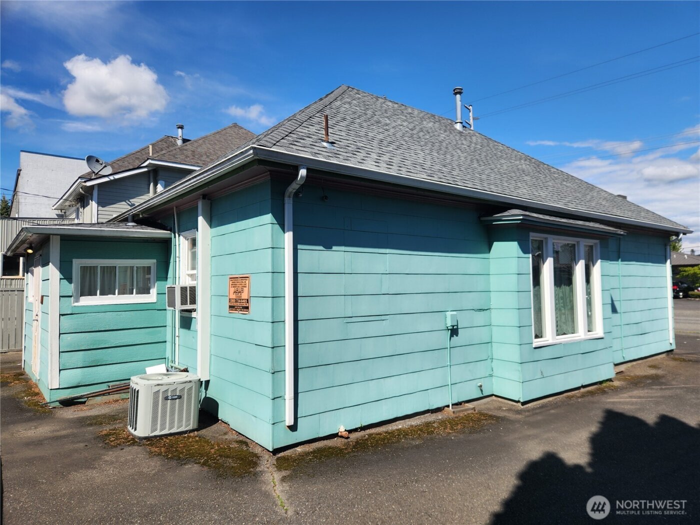 2707 Meridian Street , Bellingham, WA 98225