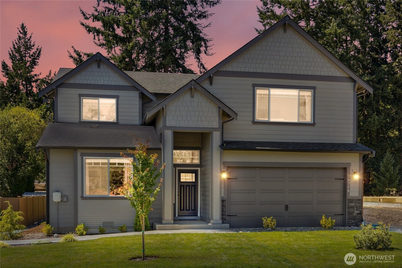 26919 30th Place S #14, Kent, WA 98032