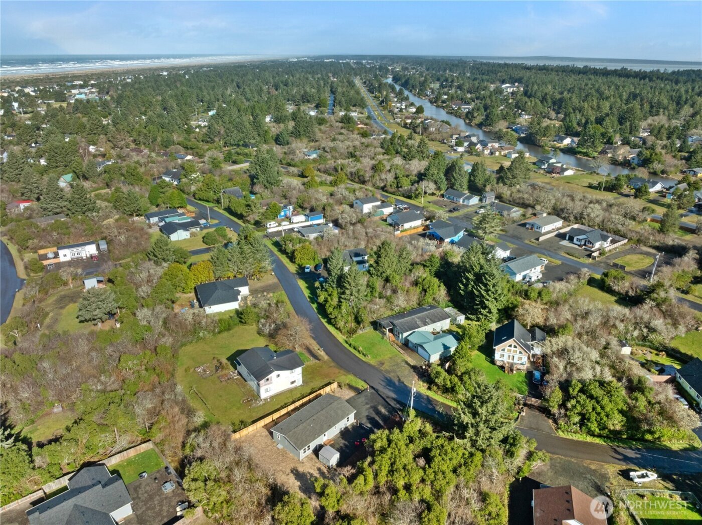 175 Wishkah Street SW, Ocean Shores, WA 98569