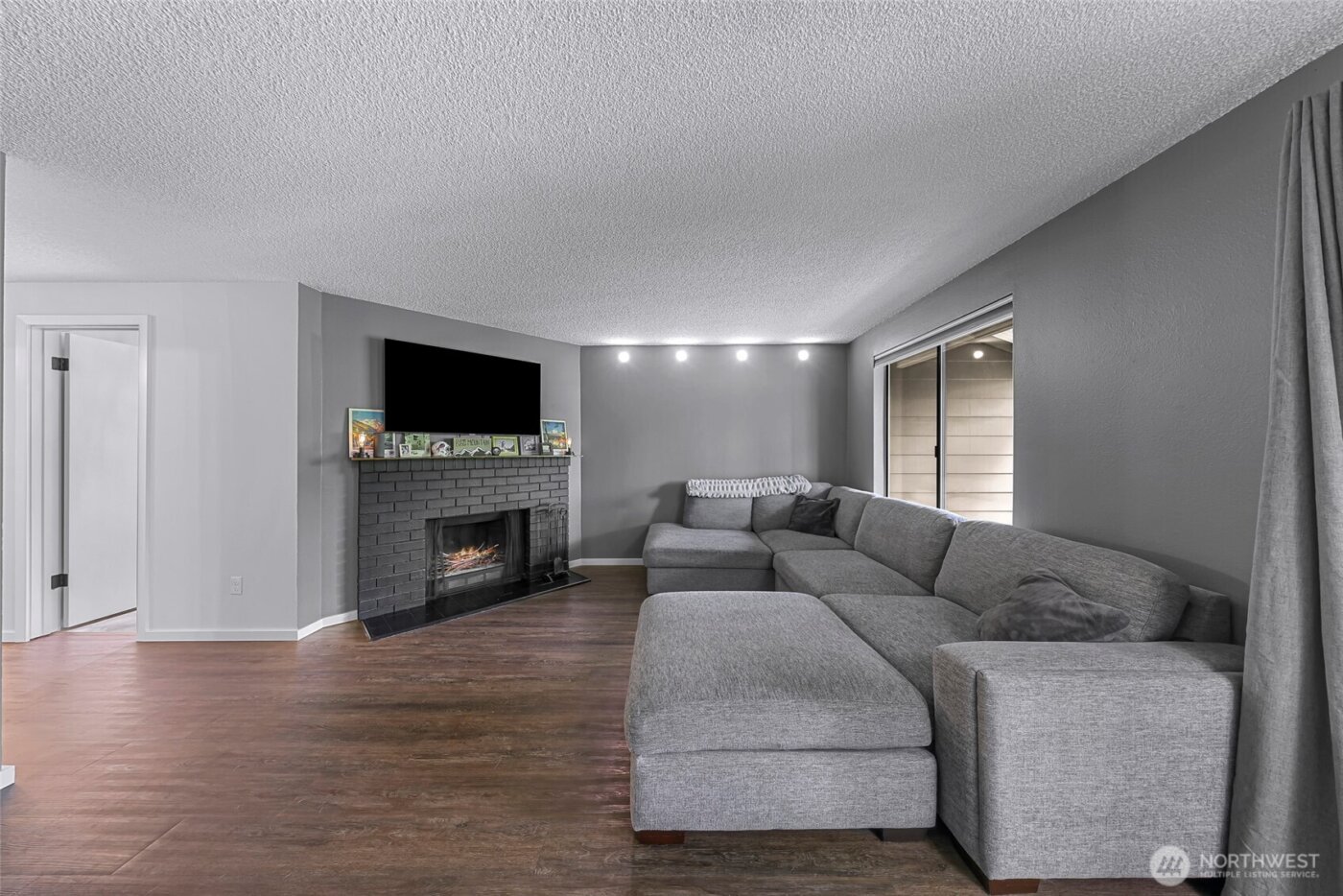 1211 N 8th Street #2, Mount Vernon, WA 98273