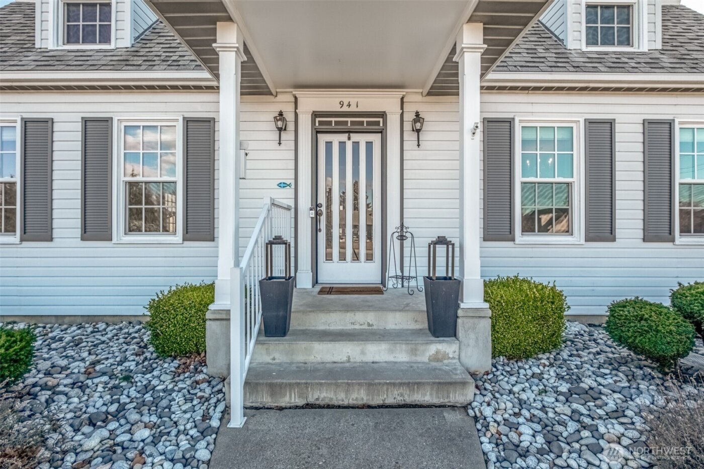 941 Idaho Street , Wenatchee, WA 98801