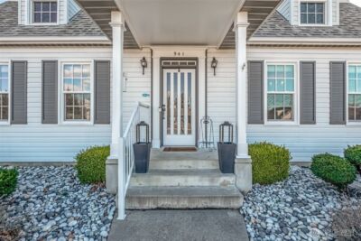 941 Idaho Street , Wenatchee, WA 98801 - Photo 2