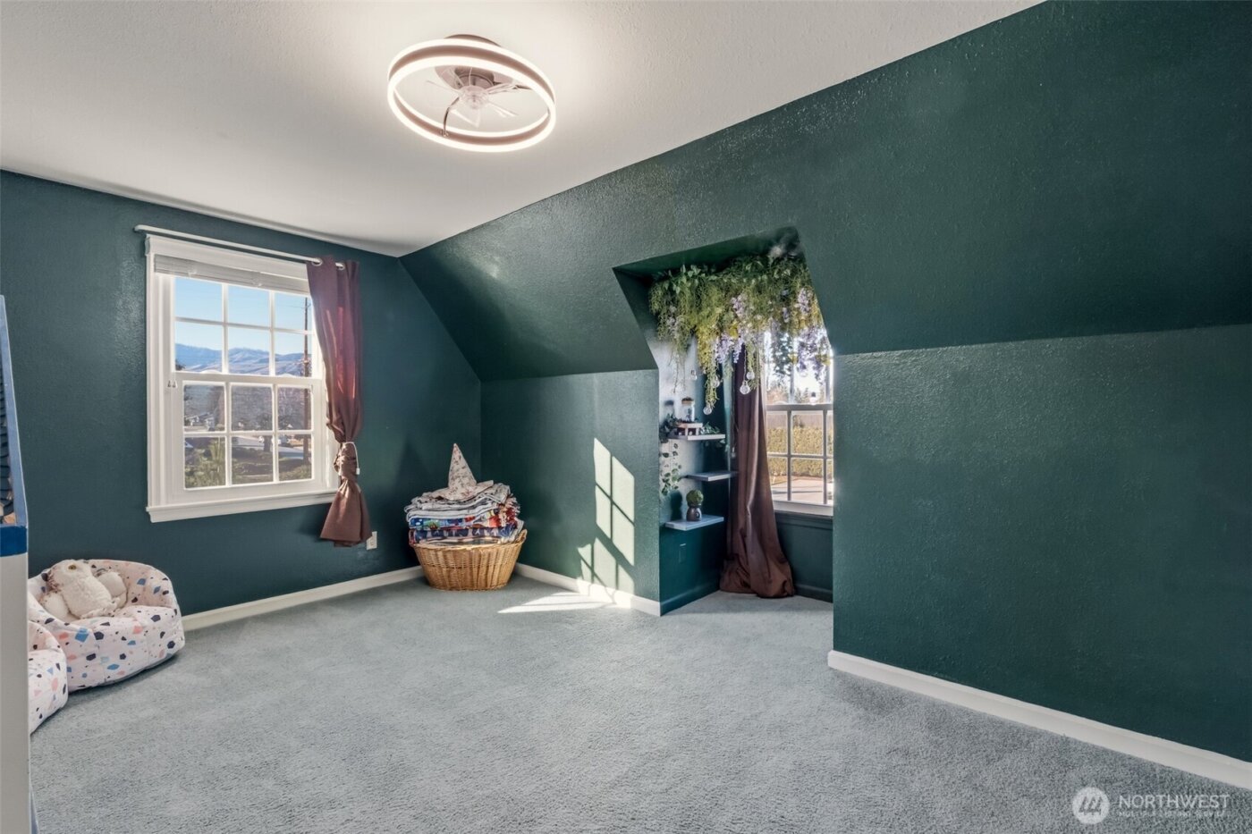 941 Idaho Street , Wenatchee, WA 98801