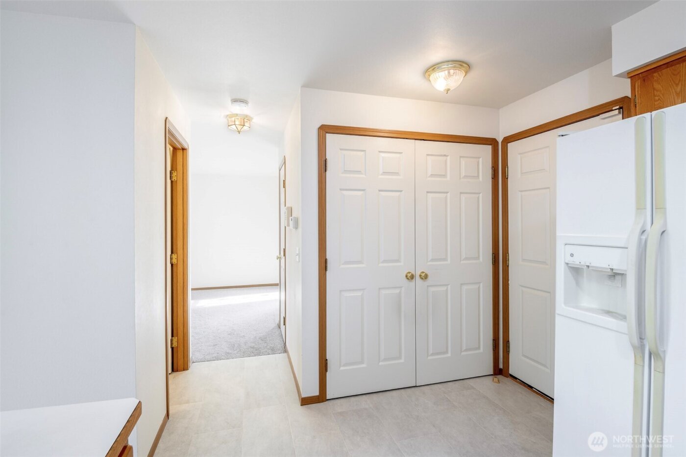 808 13th Street SE #E, Puyallup, WA 98372