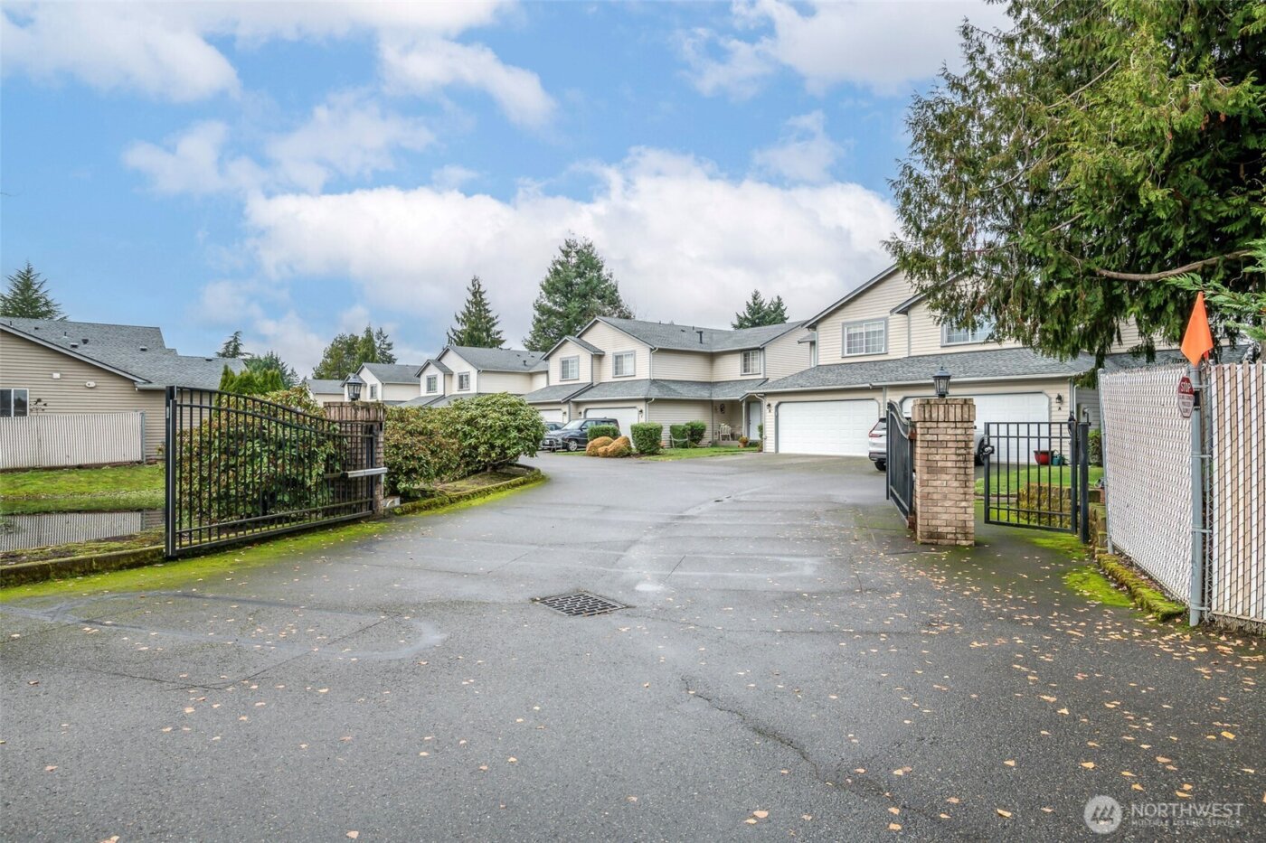 808 13th Street SE #E, Puyallup, WA 98372