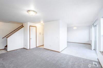 808 13th Street SE #E, Puyallup, WA 98372 - Photo 7