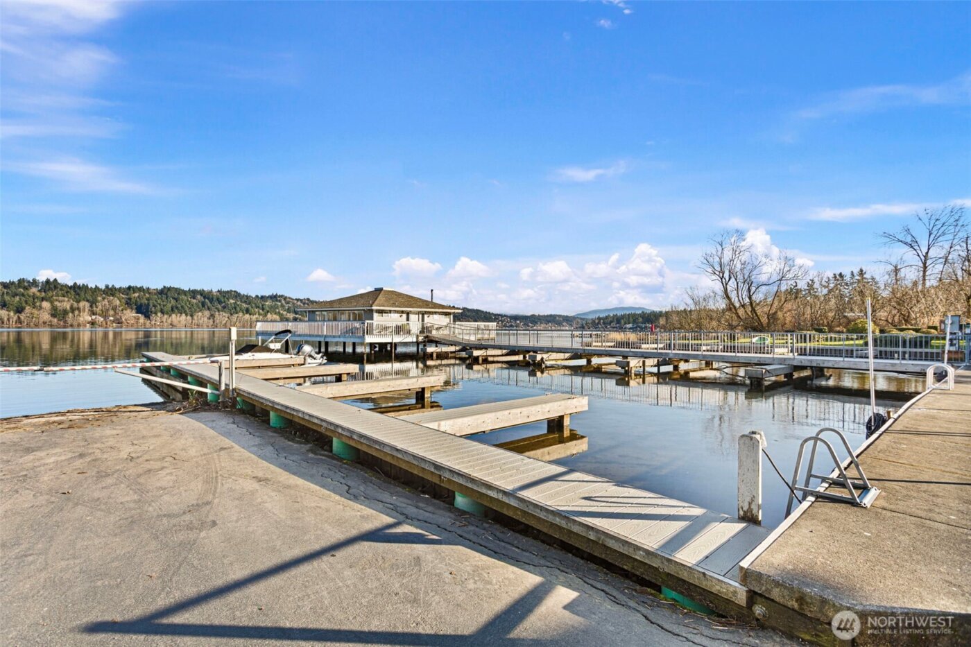 17301 NE 45th Street #87, Redmond, WA 98052-5637