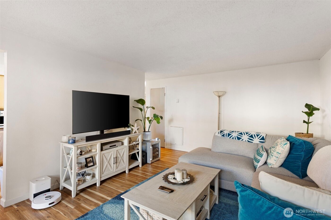 17301 NE 45th Street #87, Redmond, WA 98052-5637