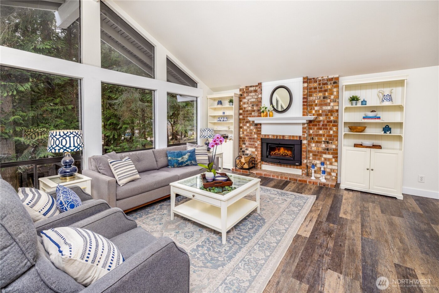 19305 196th Avenue NE, Woodinville, WA 98077