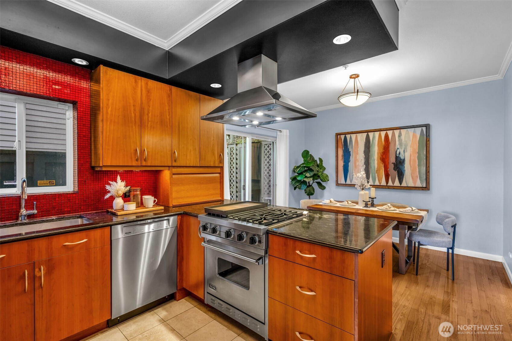 1541 Cherrylane Place S #1541, Seattle, WA 98144