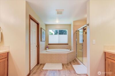 907 196th Place SW, Lynnwood, WA 98036 - Photo 17