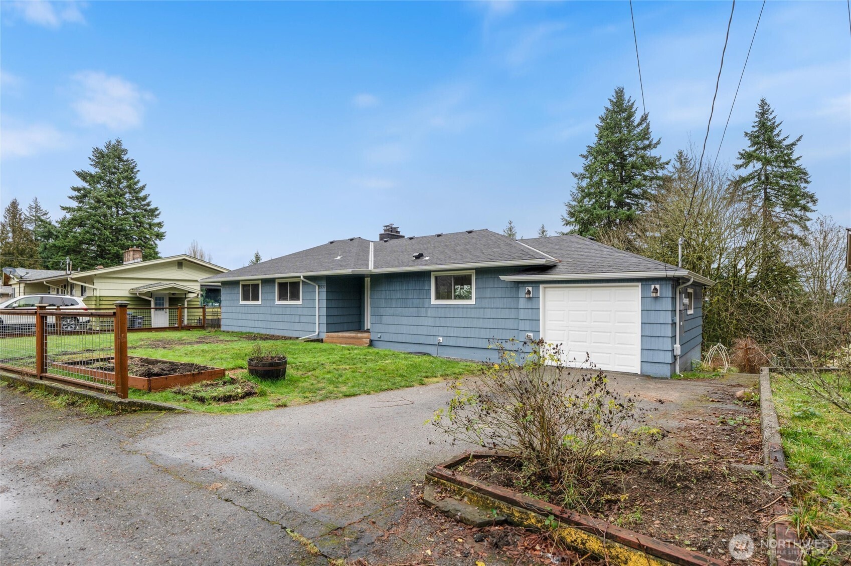 1530 Crestview Drive , Bremerton, WA 98312
