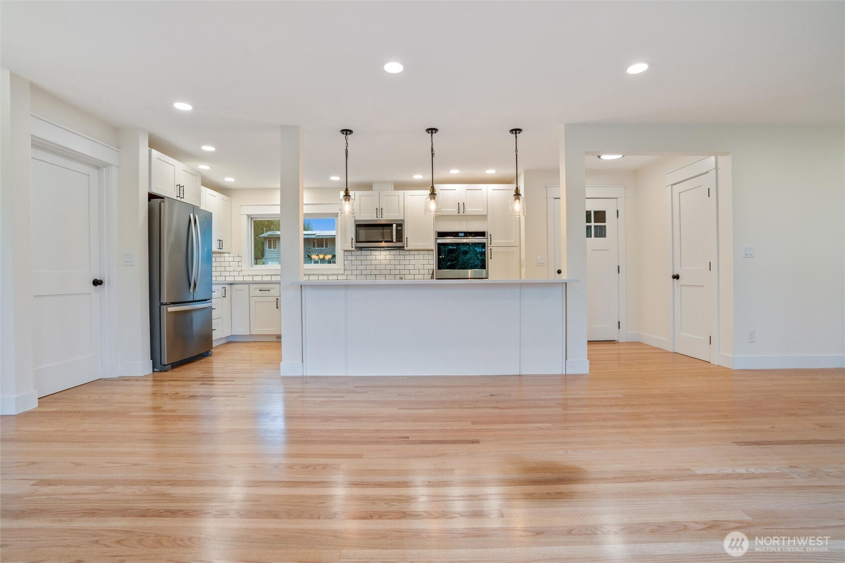 1530 Crestview Drive , Bremerton, WA 98312