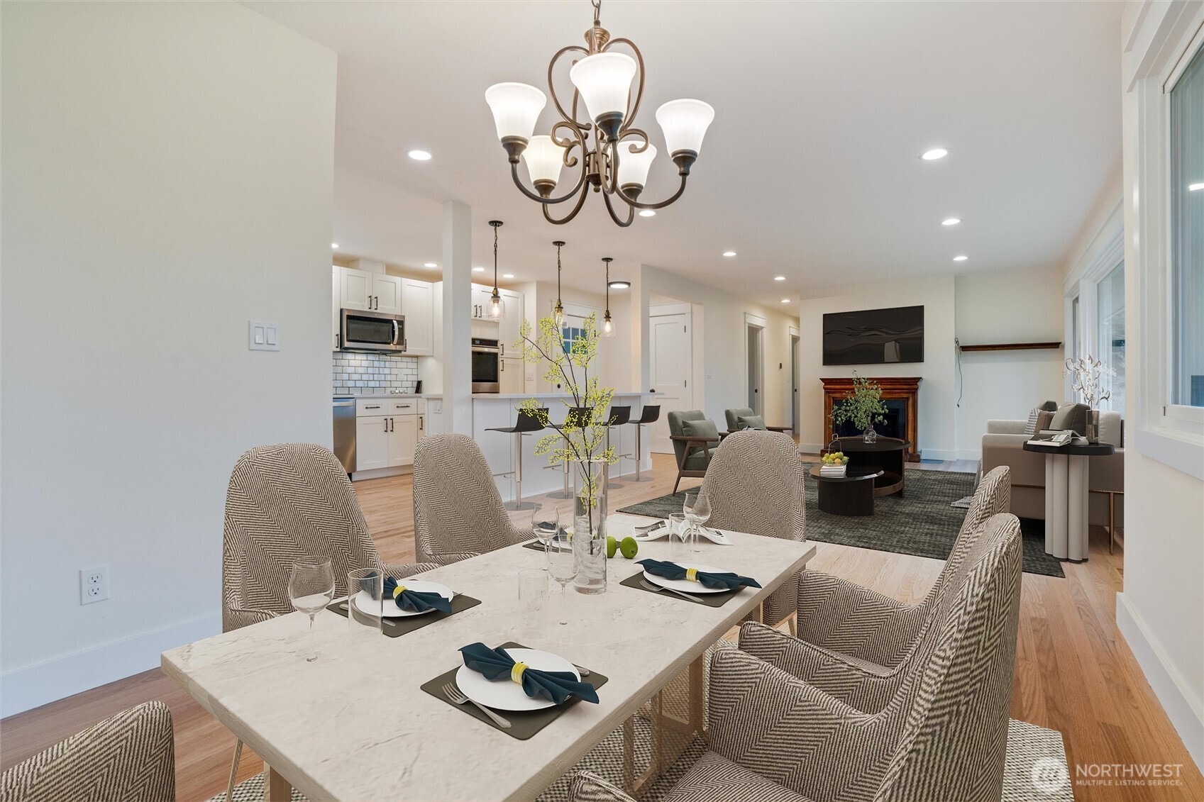 1530 Crestview Drive , Bremerton, WA 98312