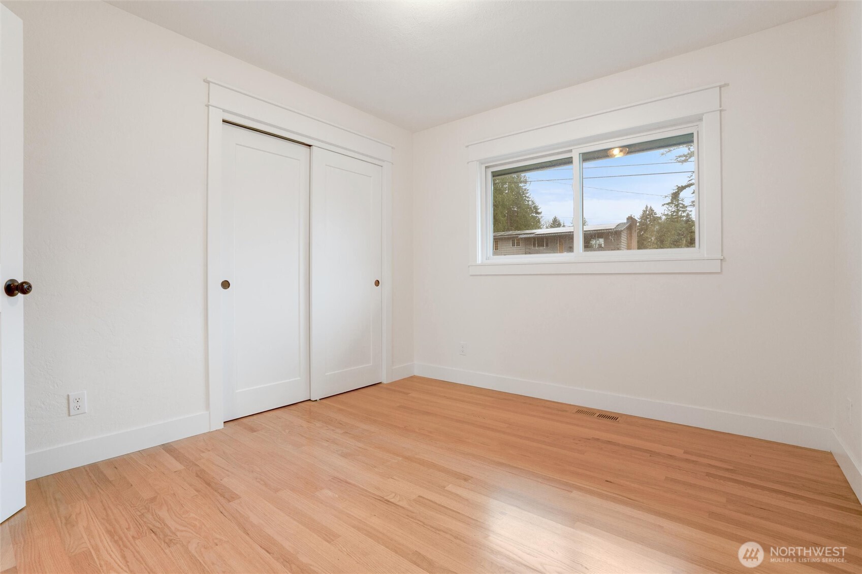 1530 Crestview Drive , Bremerton, WA 98312