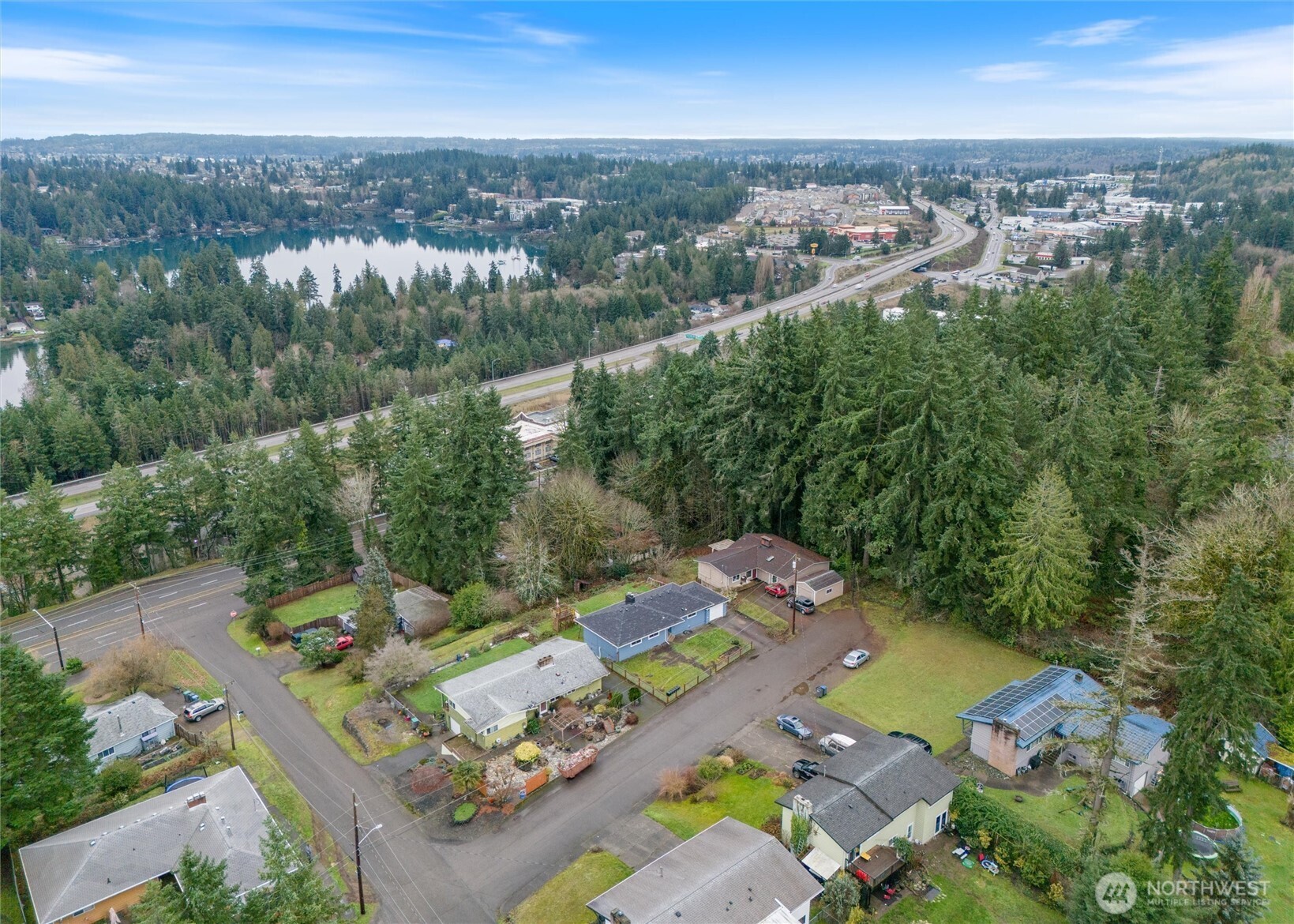 1530 Crestview Drive , Bremerton, WA 98312