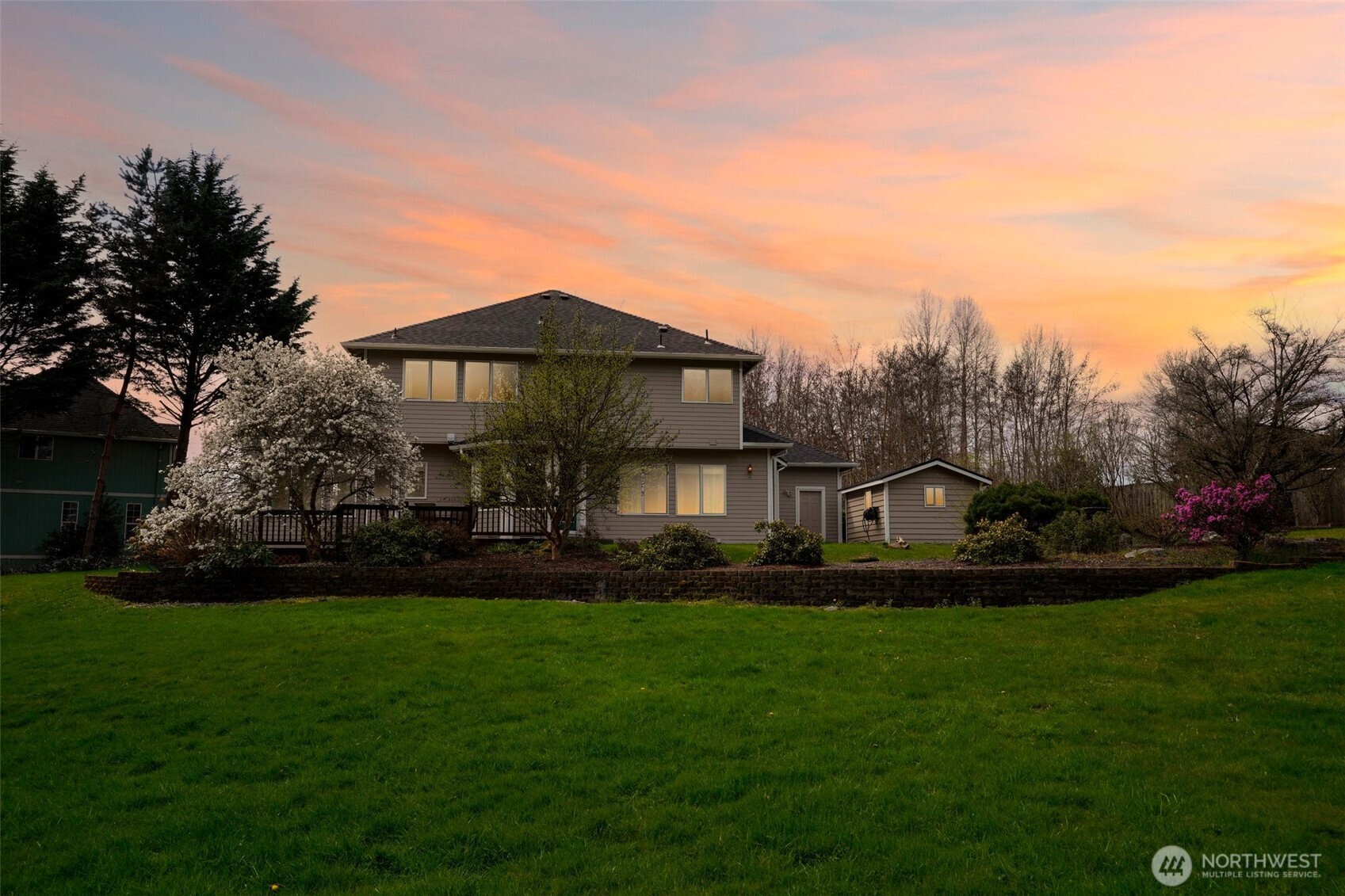 12612 SE 261st Street , Kent, WA 98030