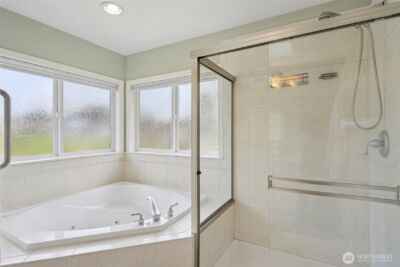 12612 SE 261st Street , Kent, WA 98030 - Photo 23
