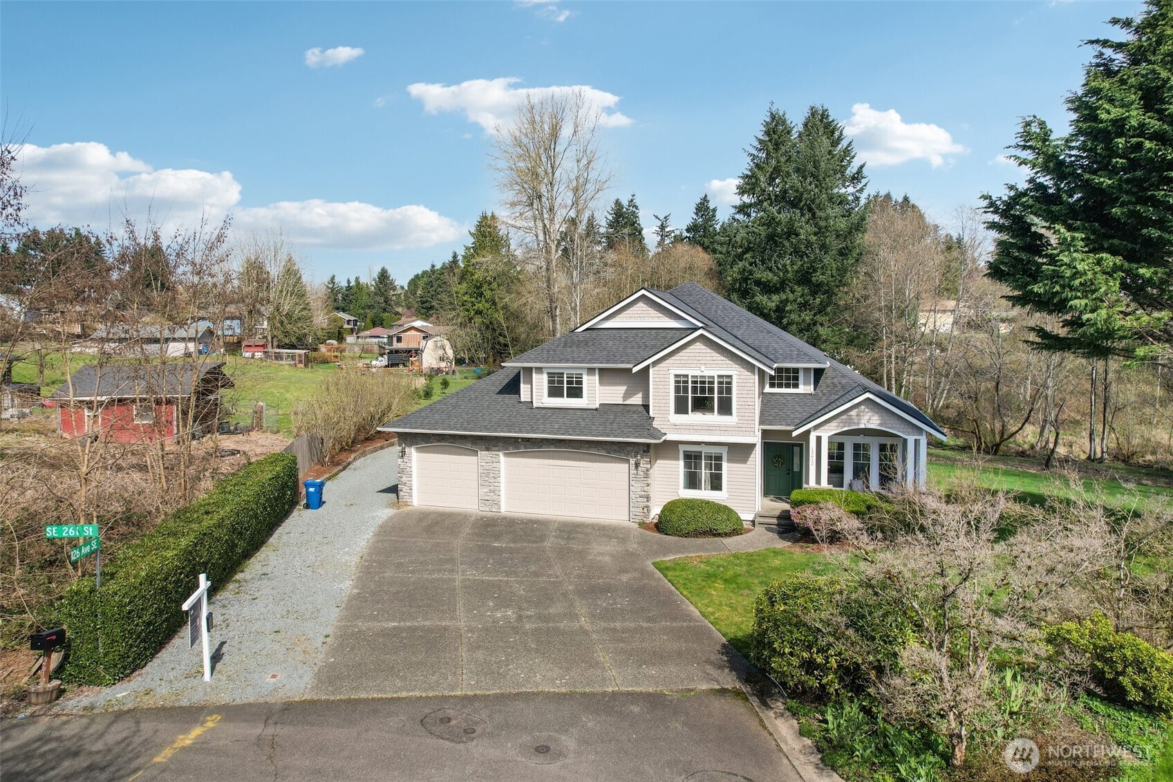 12612 SE 261st Street , Kent, WA 98030