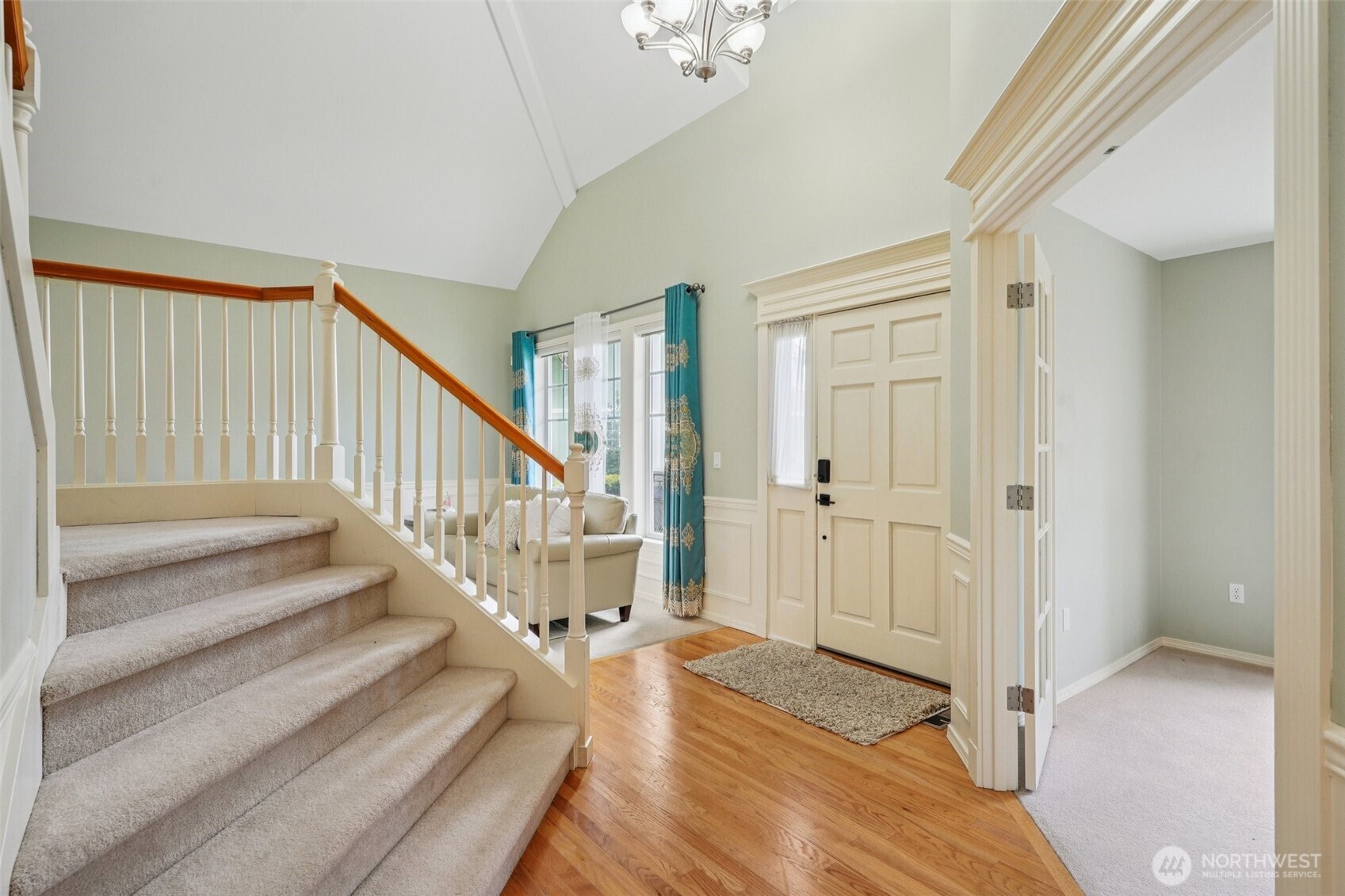 12612 SE 261st Street , Kent, WA 98030