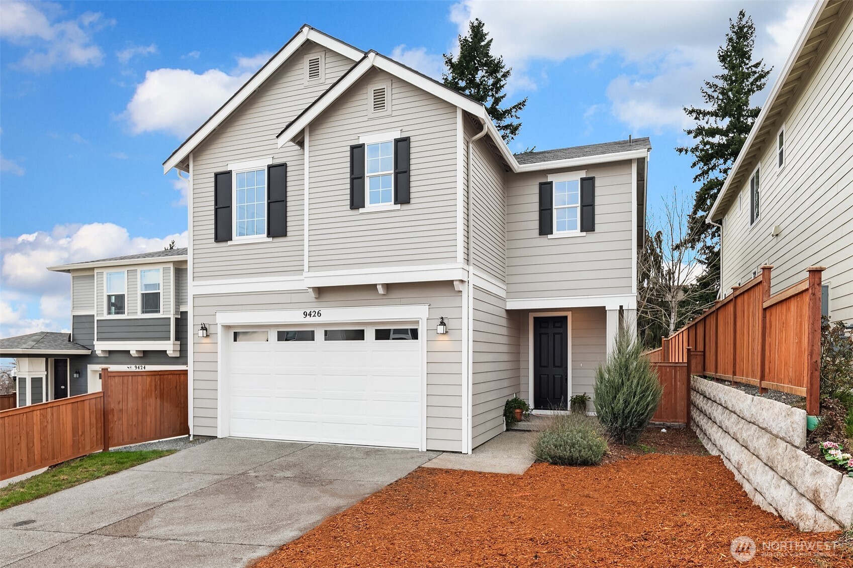 9426 S 237th Street , Kent, WA 98031
