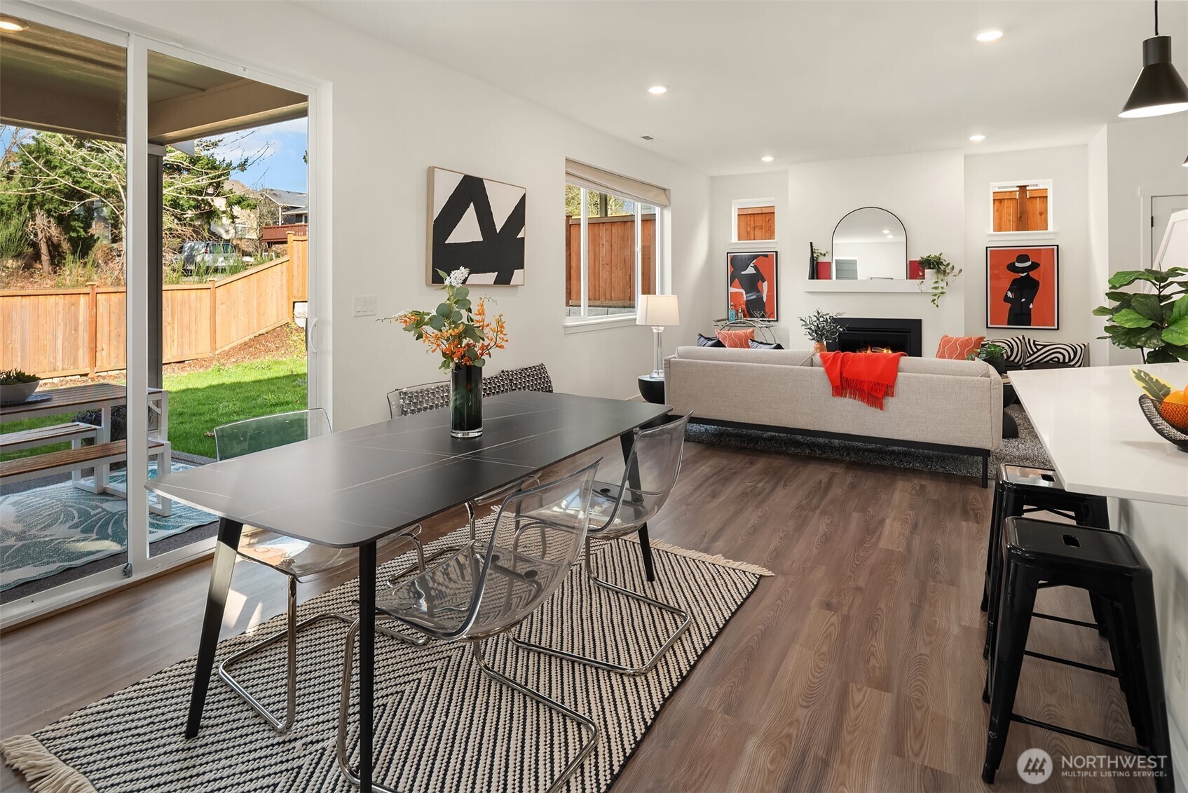 9426 S 237th Street , Kent, WA 98031