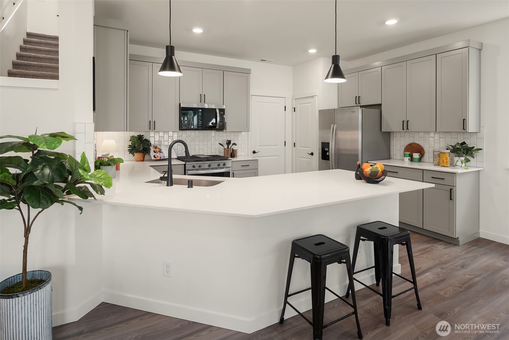 9426 S 237th Street , Kent, WA 98031