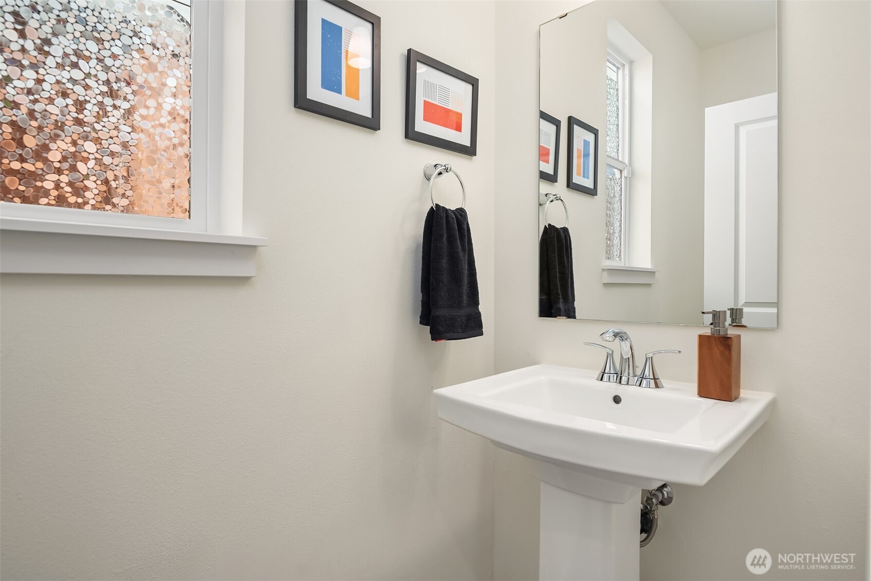 9426 S 237th Street , Kent, WA 98031