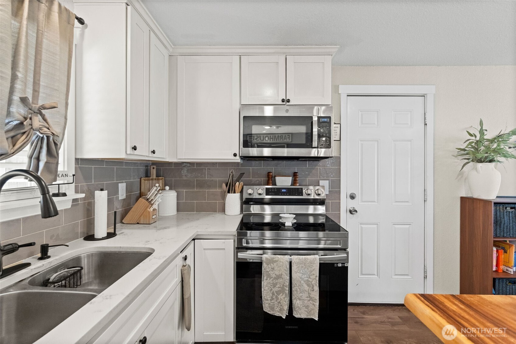 17019 19th Avenue E, Spanaway, WA 98387