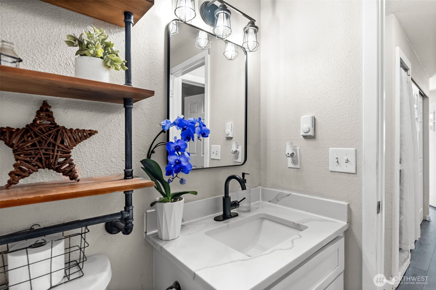 17019 19th Avenue E, Spanaway, WA 98387