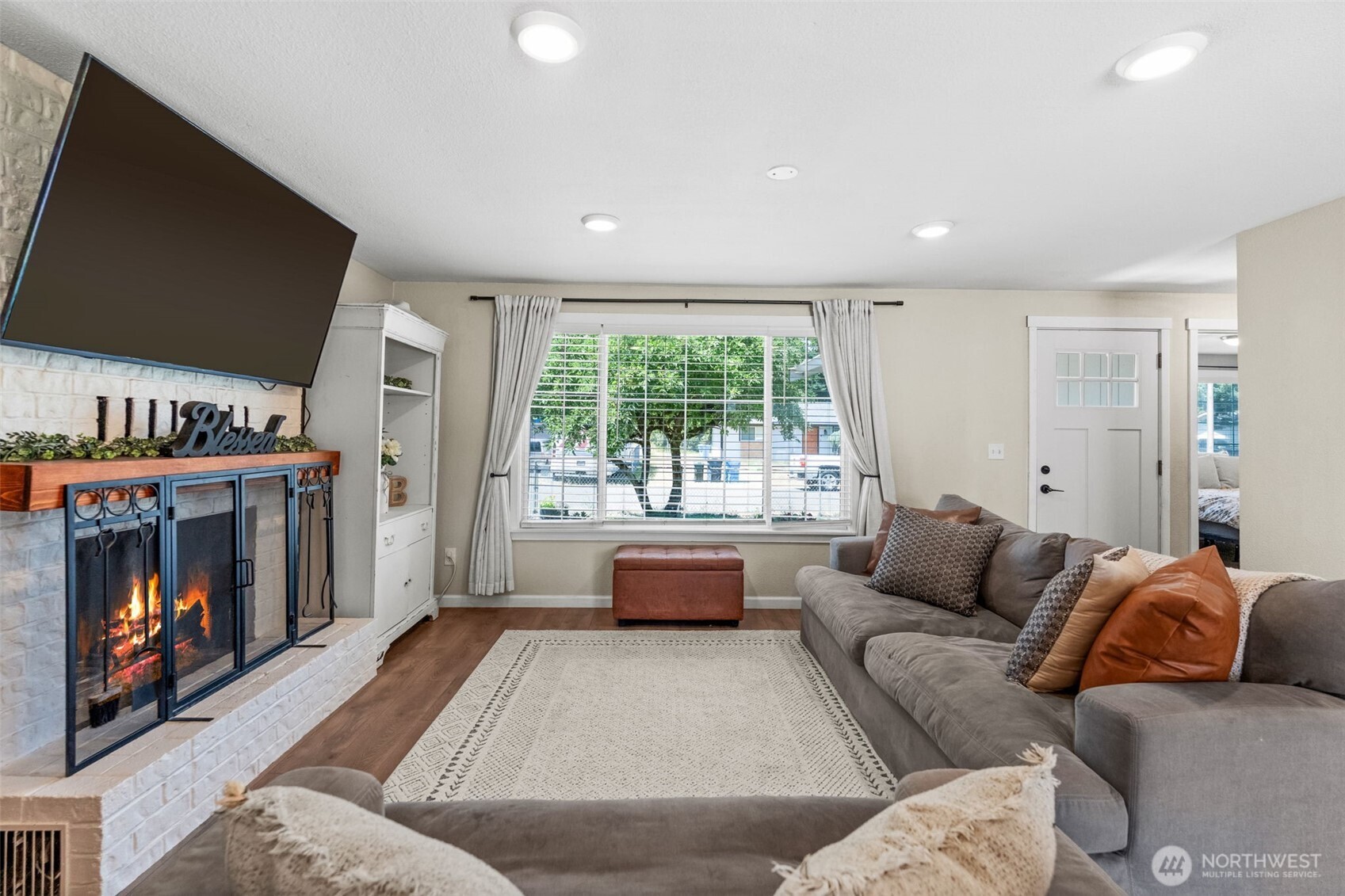 17019 19th Avenue E, Spanaway, WA 98387