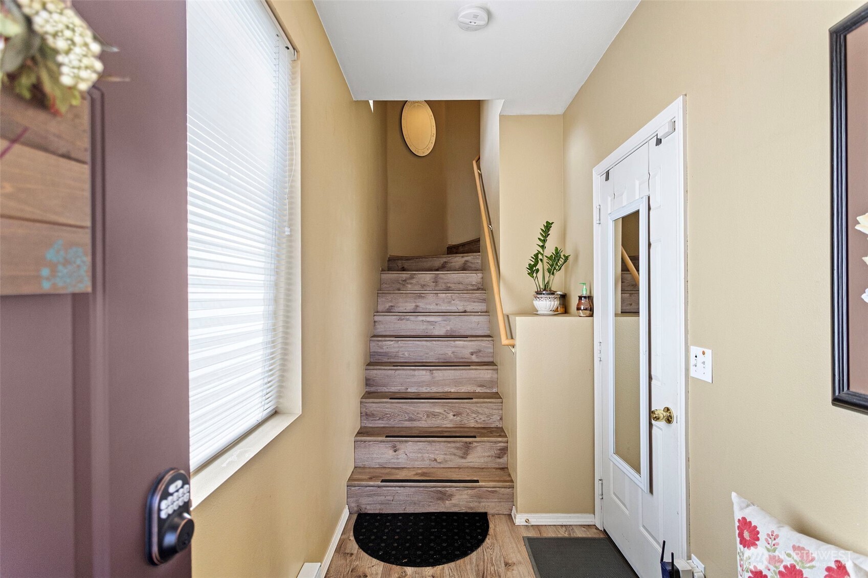 23221 58th Avenue S #3-2, Kent, WA 98032-6473