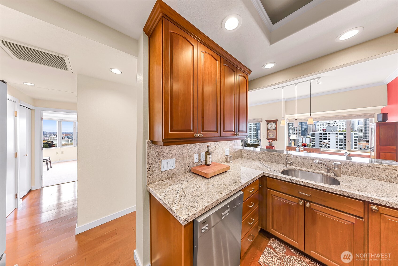 2821 2nd Avenue #1504, Seattle, WA 98121