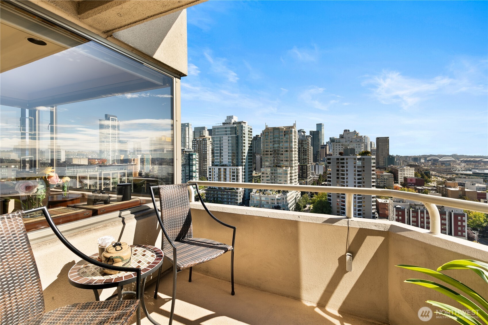 2821 2nd Avenue #1504, Seattle, WA 98121