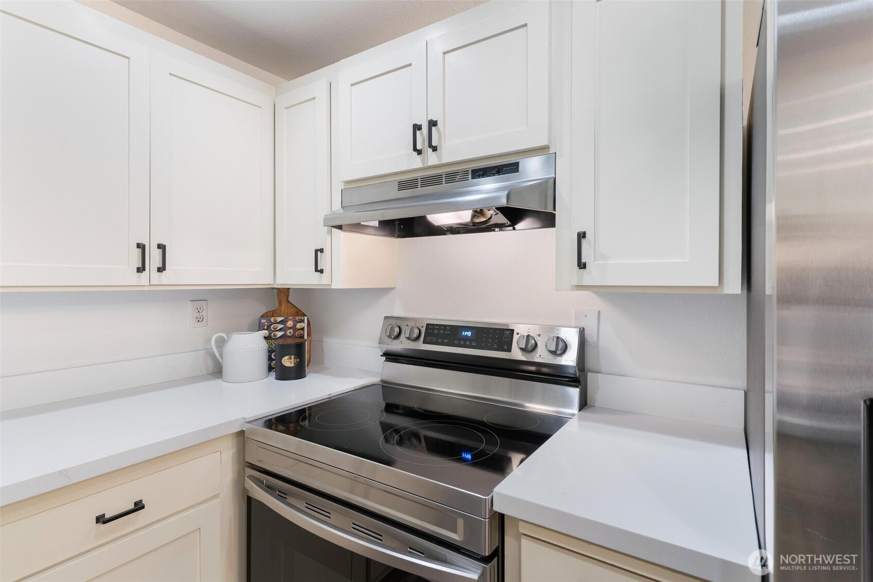 3209 Hoyt Avenue #201, Everett, WA 98201