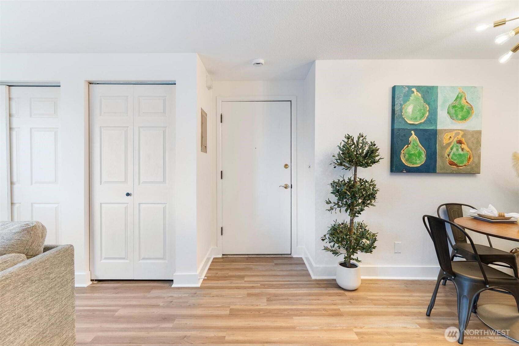 3209 Hoyt Avenue #201, Everett, WA 98201