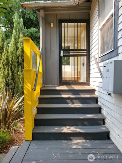 2424 S Graham Street , Seattle, WA 98108 - Photo 2