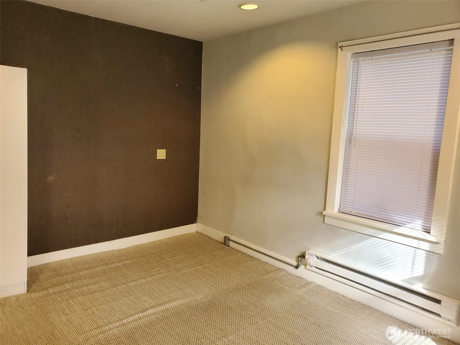 2424 S Graham Street , Seattle, WA 98108