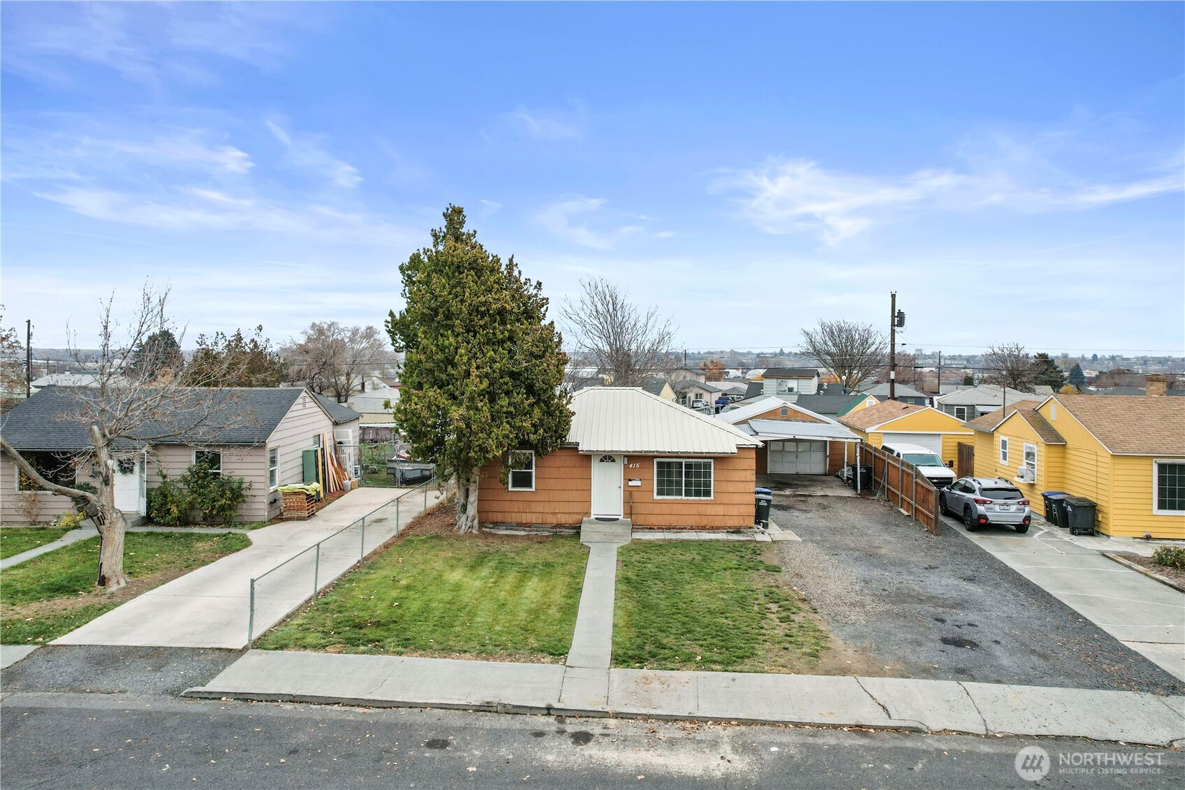 415 N Mattson Drive , Moses Lake, WA 98837