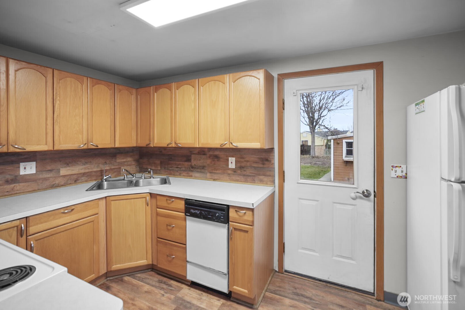 415 N Mattson Drive , Moses Lake, WA 98837