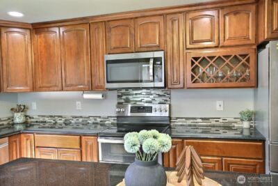 14512 2nd Avenue E, Tacoma, WA 98445 - Photo 3