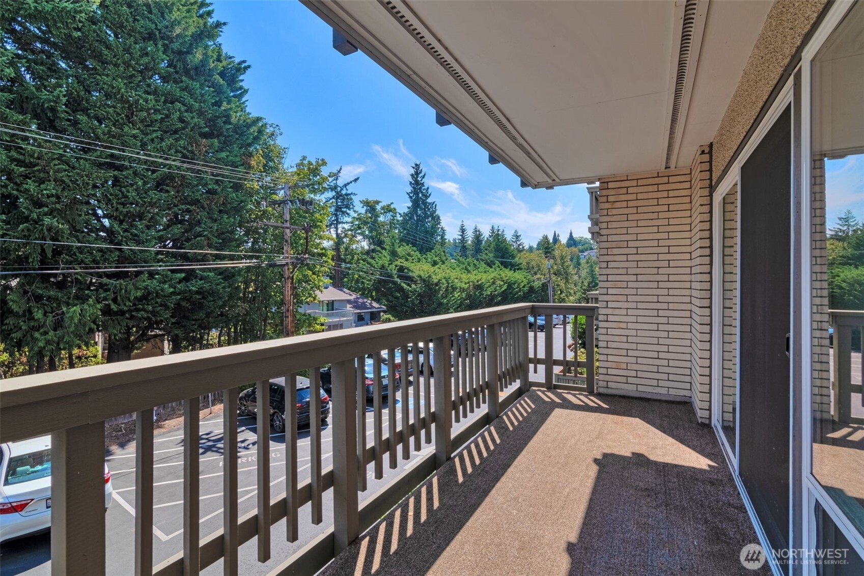 2500 81st Avenue SE #329, Mercer Island, WA 98040