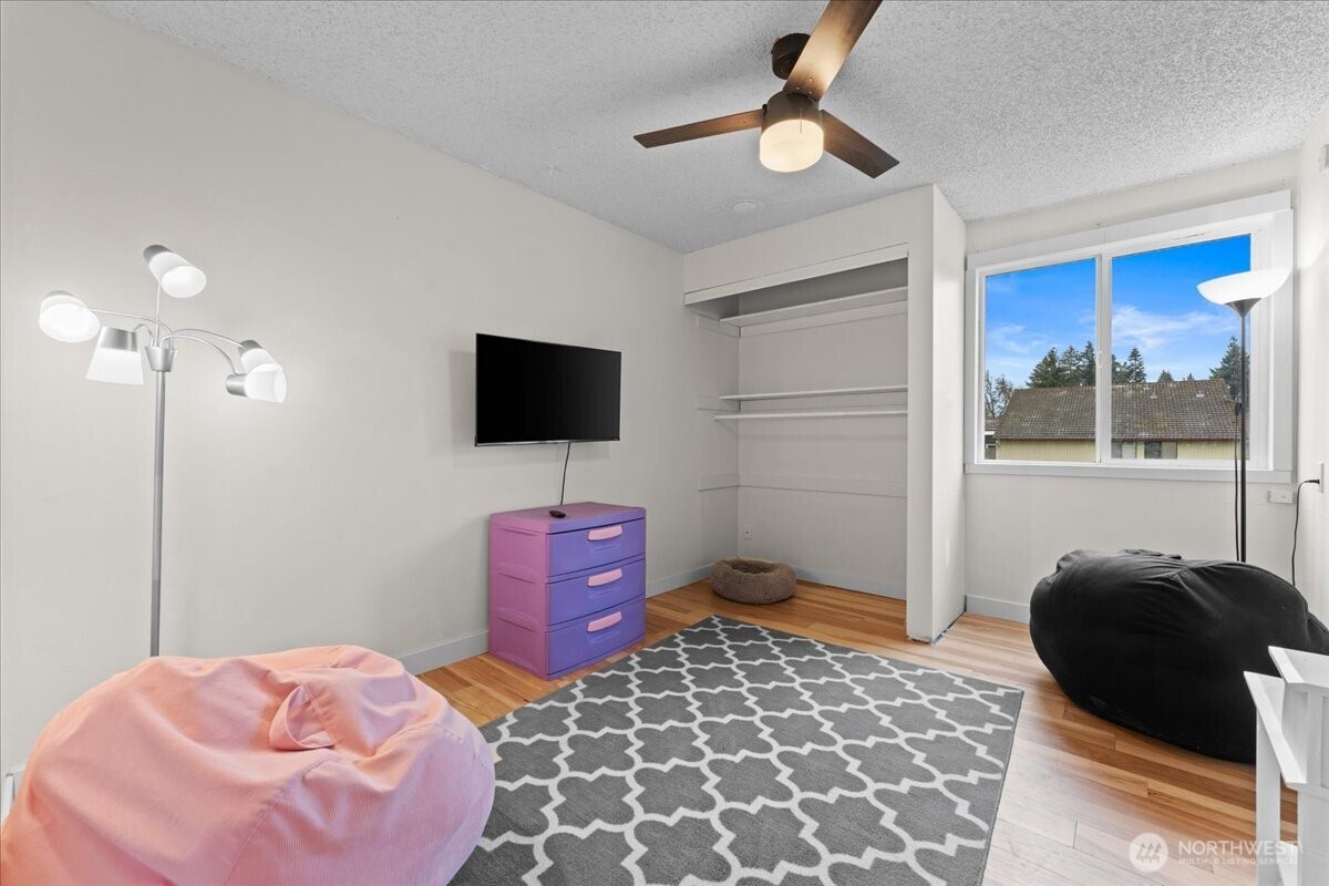 13414 NW Indian Springs Dr , Vancouver, WA 98685