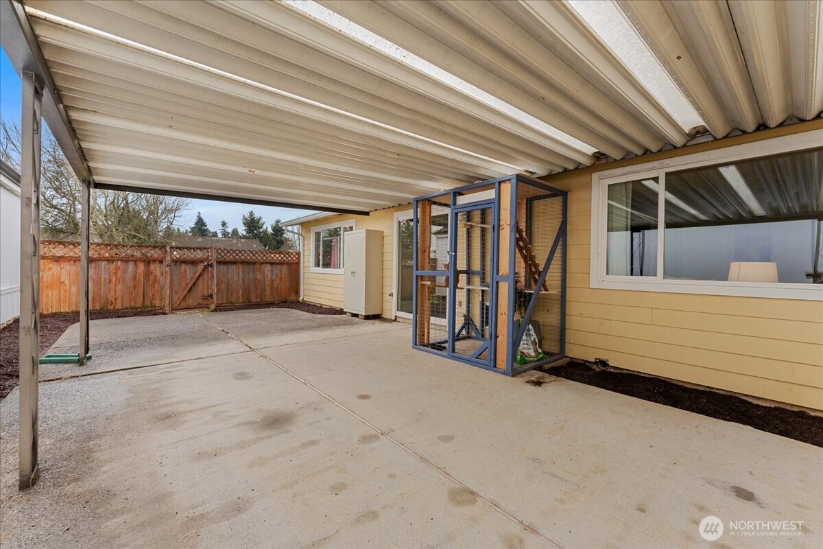 13414 NW Indian Springs Dr , Vancouver, WA 98685