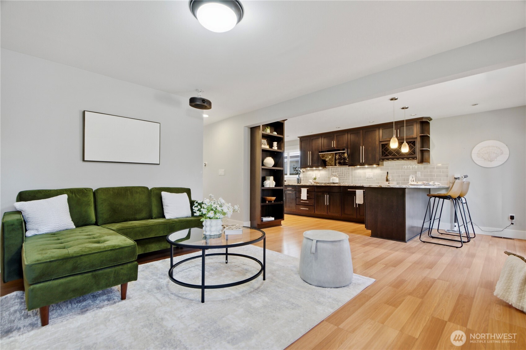 7210 120th Avenue NE, Kirkland, WA 98033