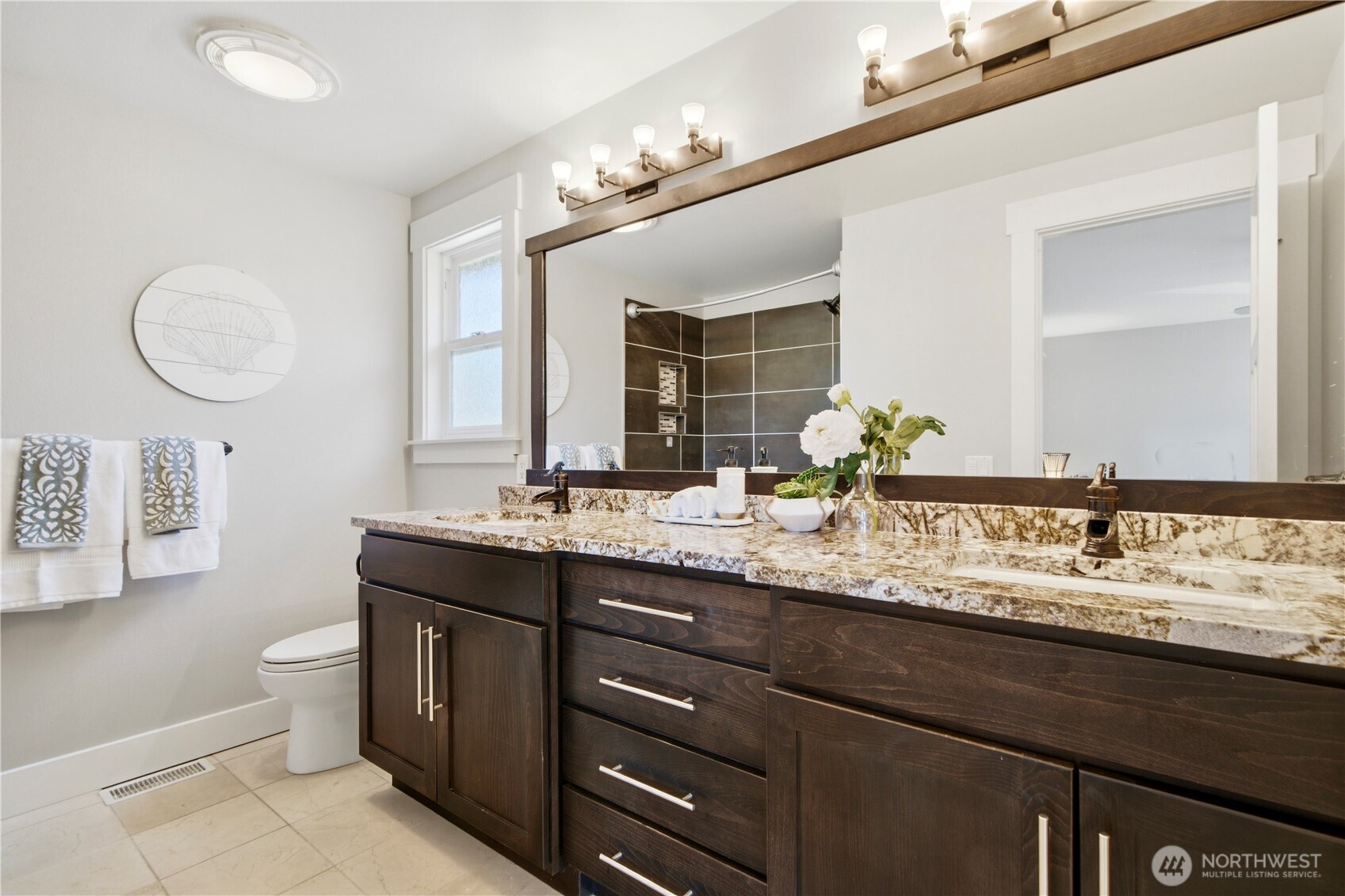 7210 120th Avenue NE, Kirkland, WA 98033