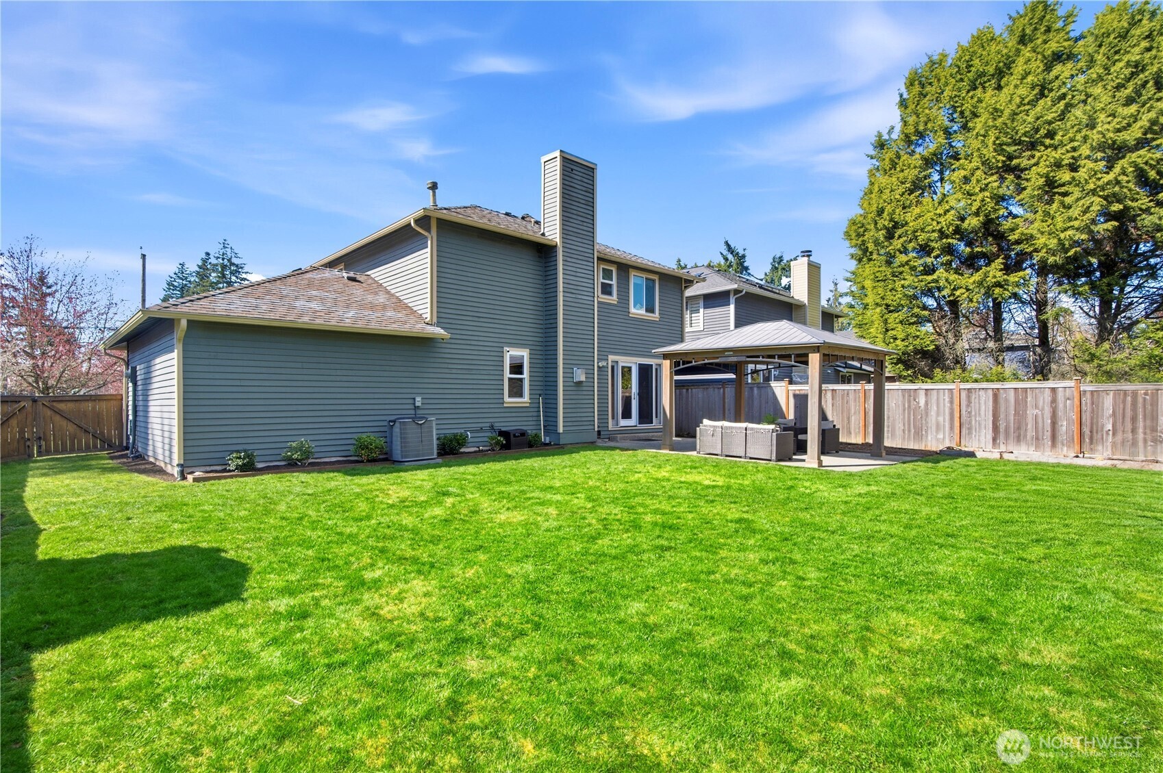 7210 120th Avenue NE, Kirkland, WA 98033