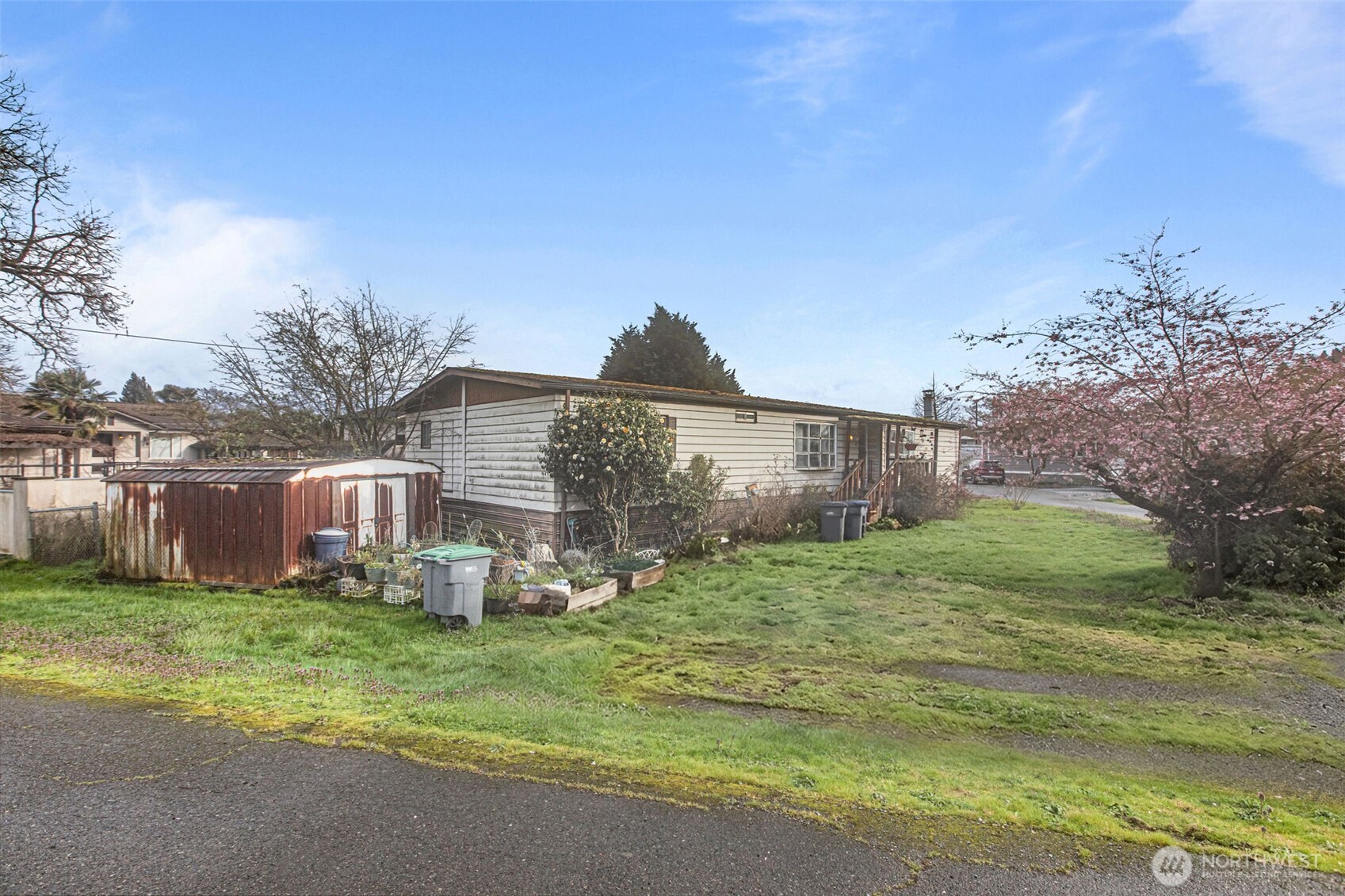 24 4th Avenue S, Algona, WA 98001